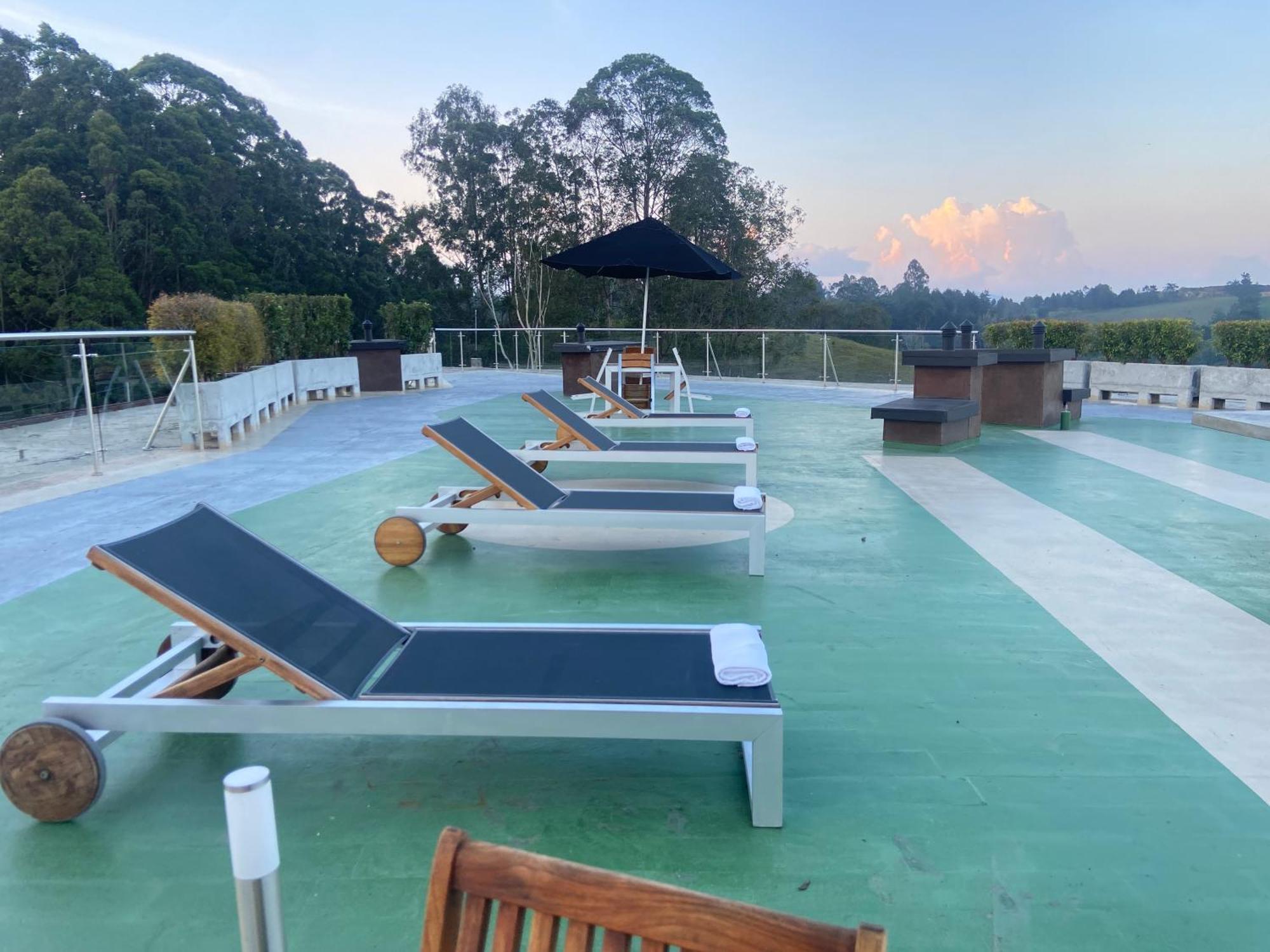 Operacion Hotelera Rioverde - Llanogrande Rionegro Exteriör bild